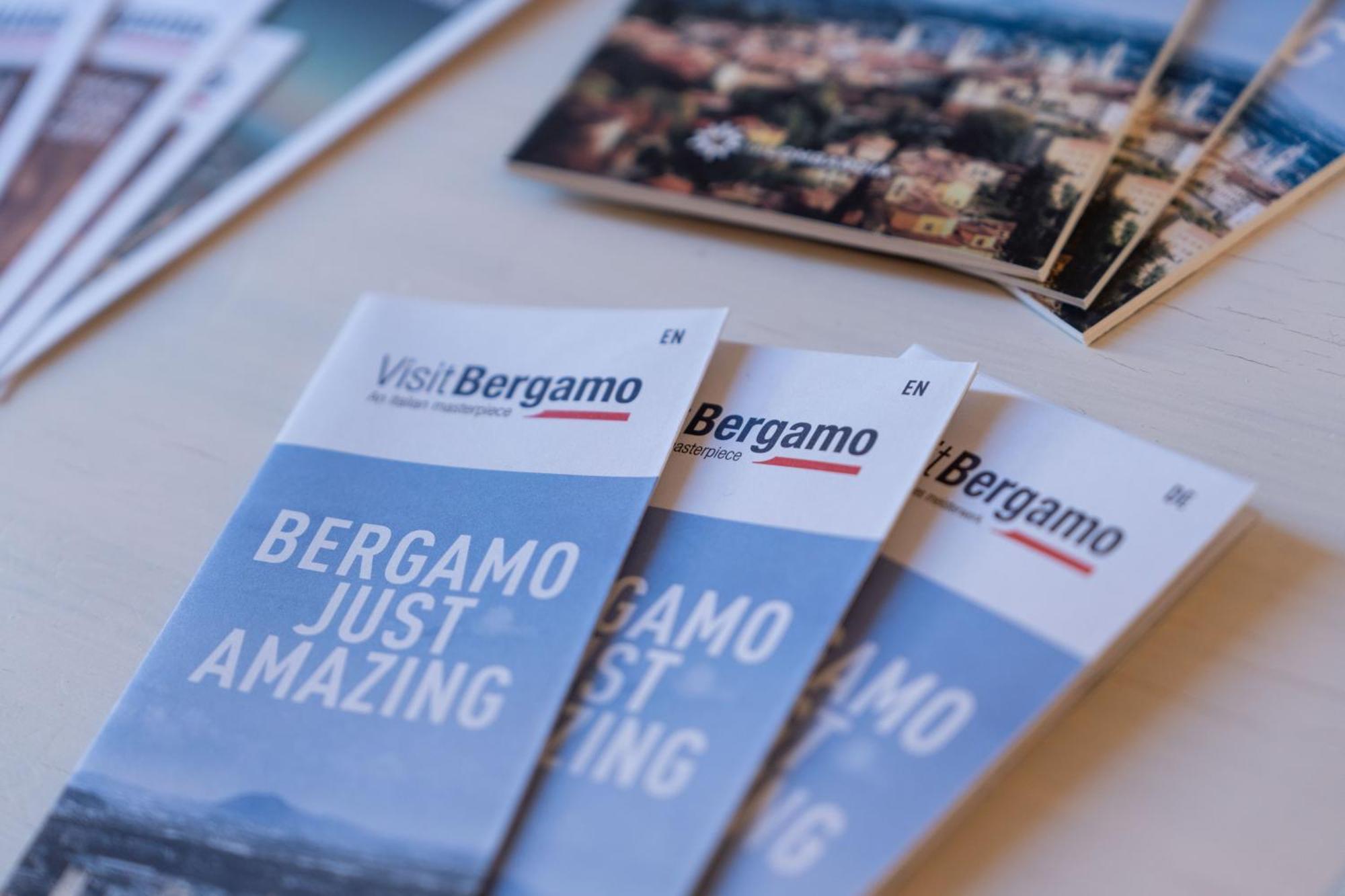 La Farfalla Blu - Boutique Apartment Bergamo Exteriör bild