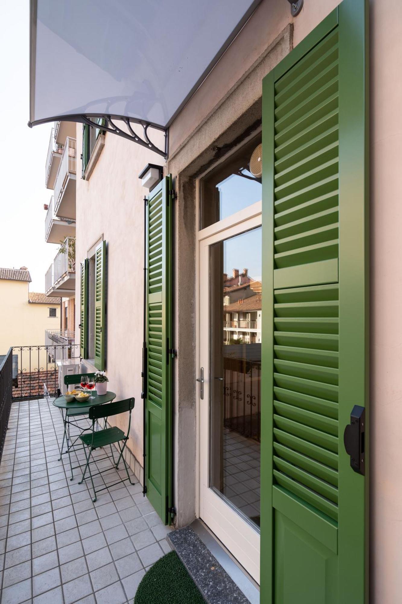 La Farfalla Blu - Boutique Apartment Bergamo Exteriör bild